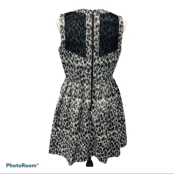 Taylor petite Leopard print sleeveless dress size 10P - Picture 2 of 8